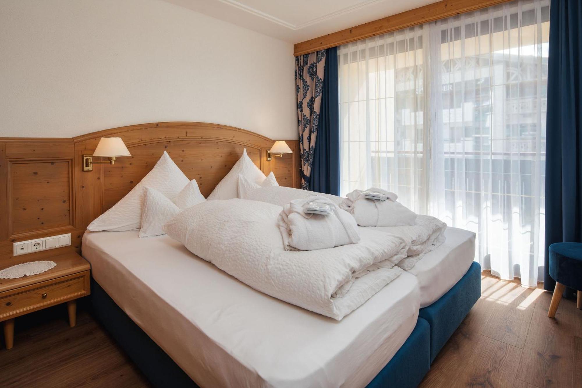 Hotel Garni Alpenruh-Micheluzzi Serfaus Luaran gambar