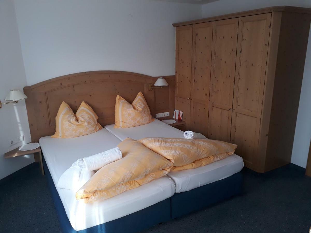 Hotel Garni Alpenruh-Micheluzzi Serfaus Luaran gambar